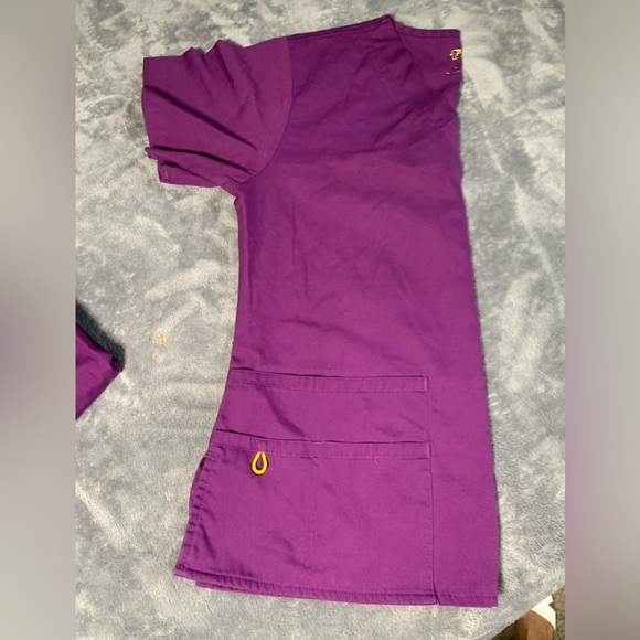 Wonderwink Scrub Set - Picture 10 of 15